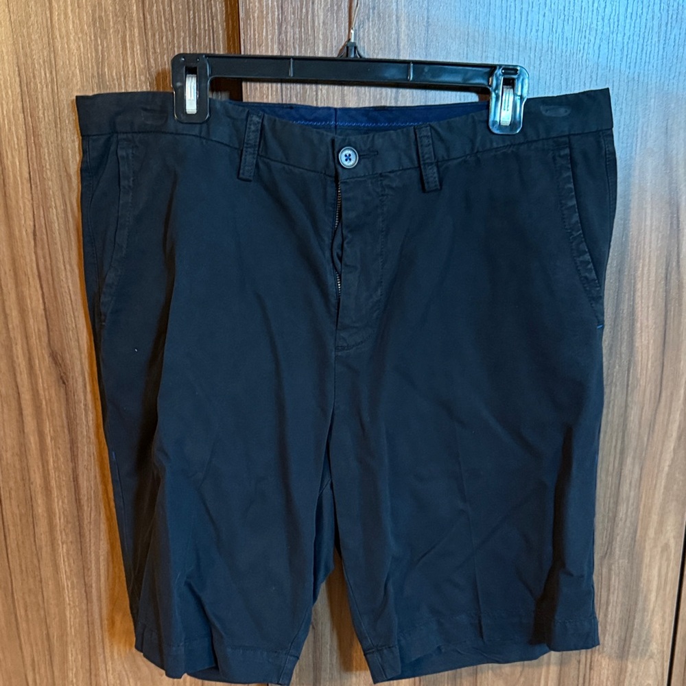 Tommy Bahama Black Flat Front Shorts